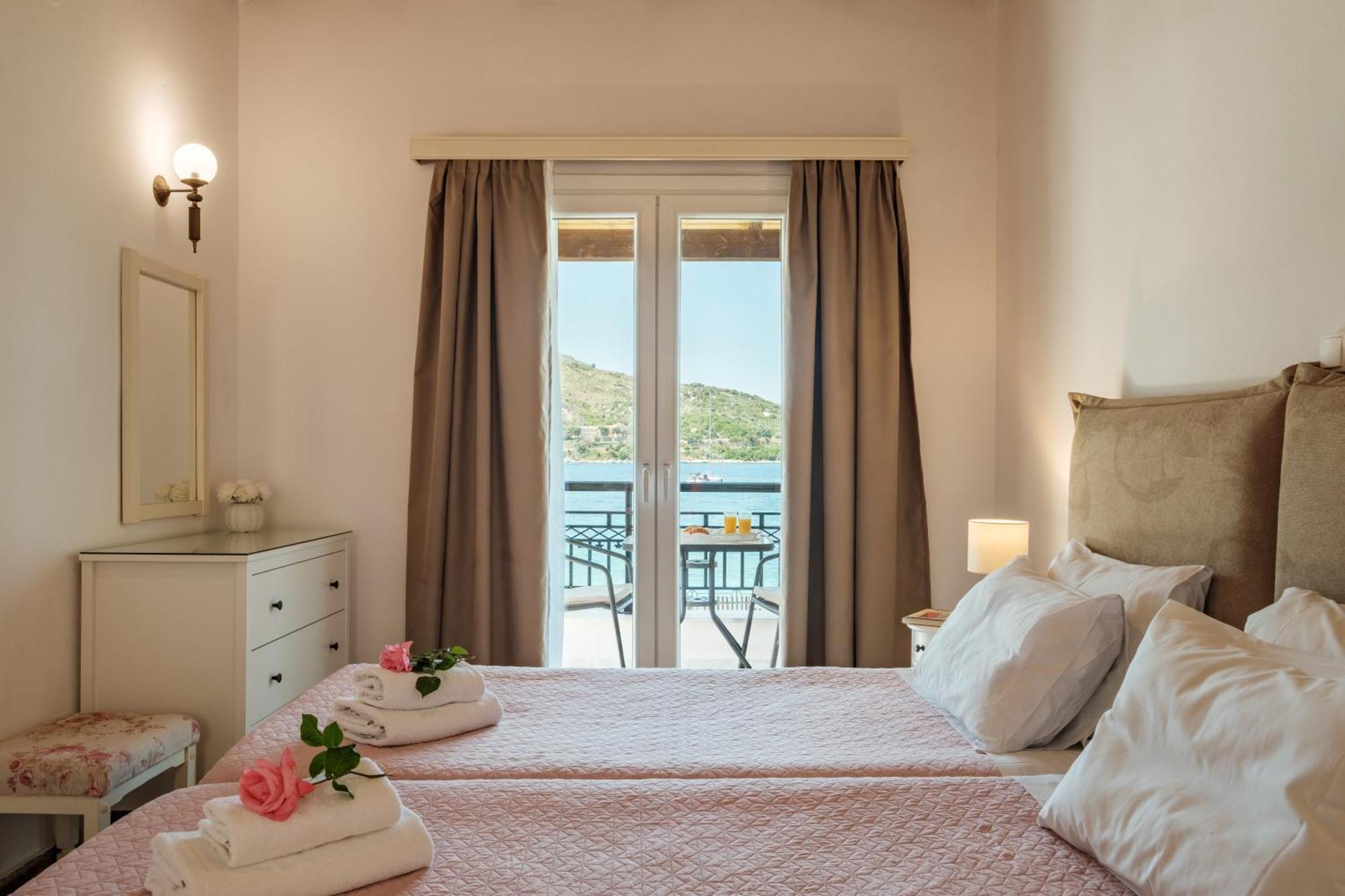Kalamionas & Apartment Kassiopi