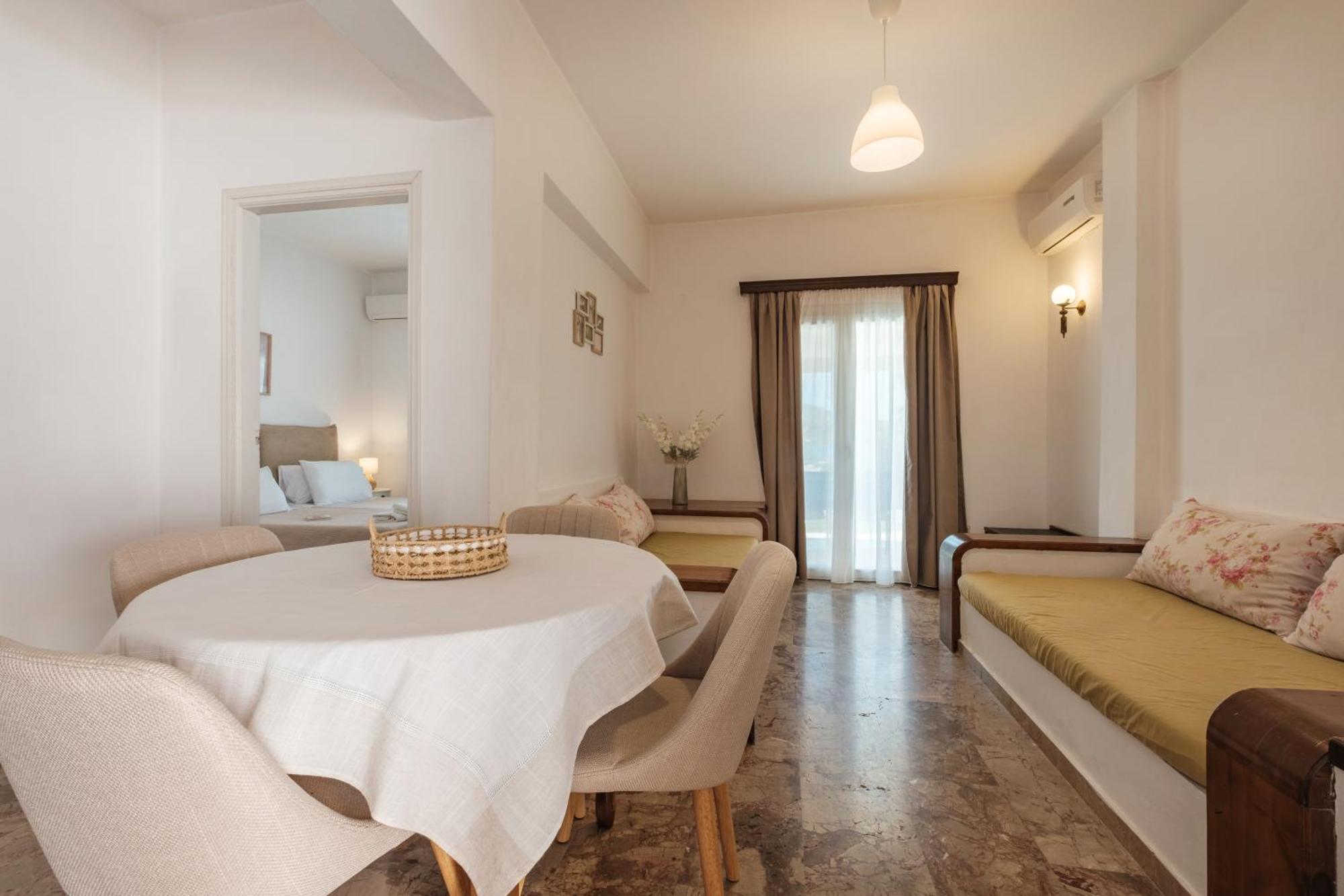 Apartment Kalamionas & Kassiopi